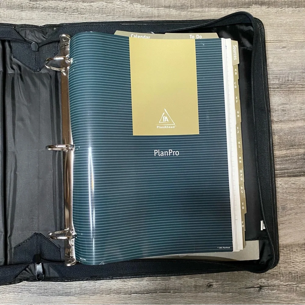 Vintage Plan Pro 2001 Black Leather Briefcase Hand Bag Zip-Up - Schedule, Notes